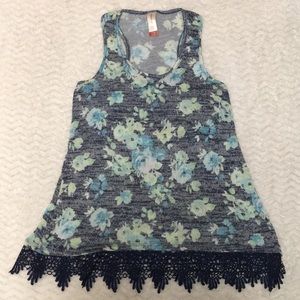 Knit Crochet Tank Top - Small